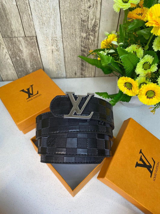 LOUIS VUITTO N FULL BLACK PREMIUM QUALITY BELT