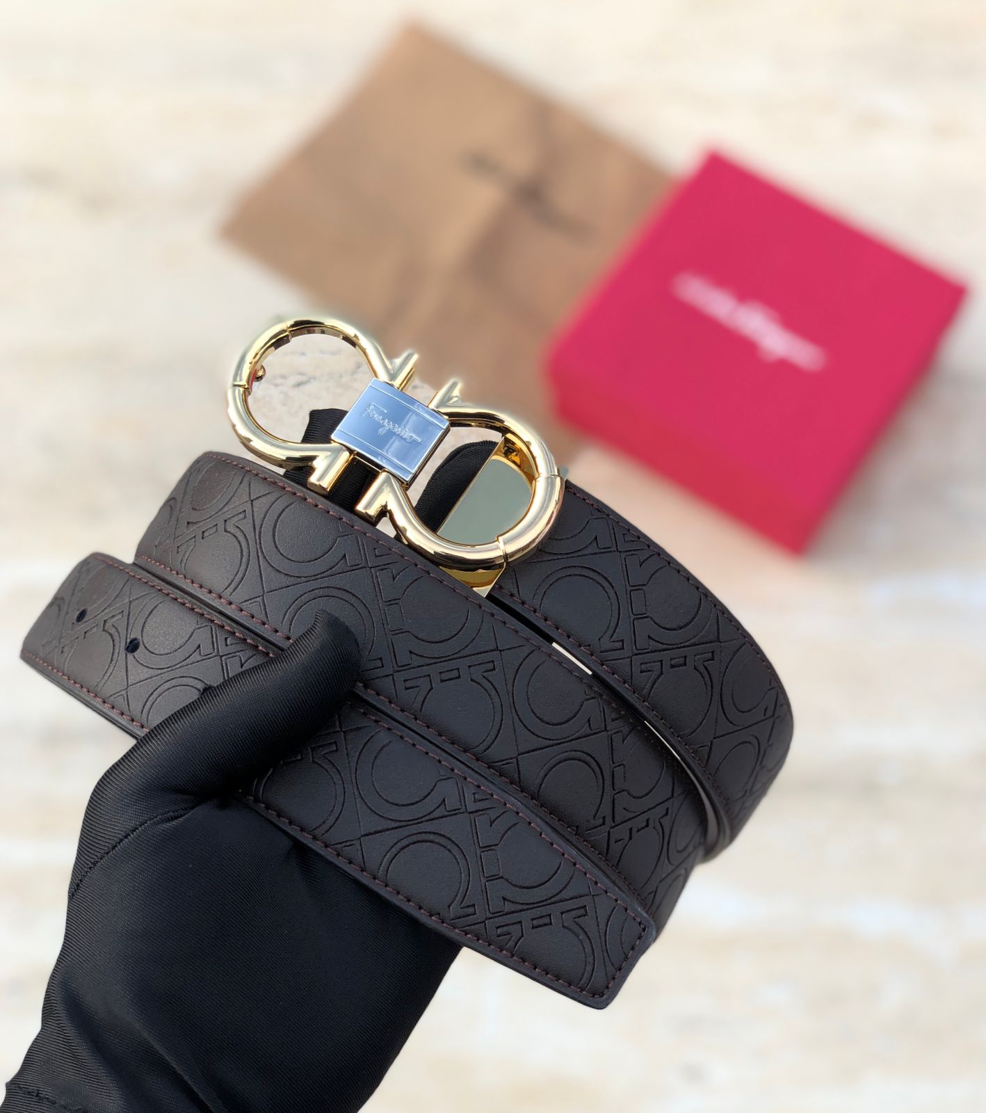 SALVATORE FRRRAGAM GOLD BROWN PRINTED PREMIUM QUALITY BELT