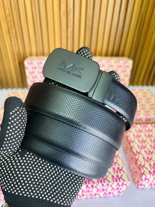 MICHAEL KOR S FULL BLACK PREMIUM QUALITY REVERSIBLE BELT
