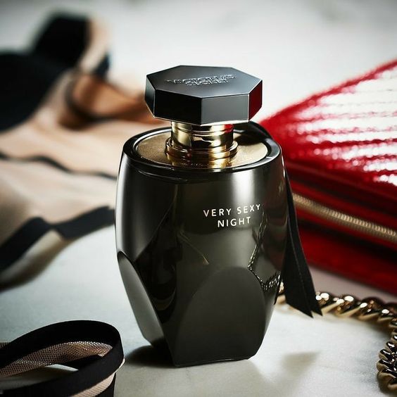 Vicctoria s Secret Very Sexy Night (100 ML)